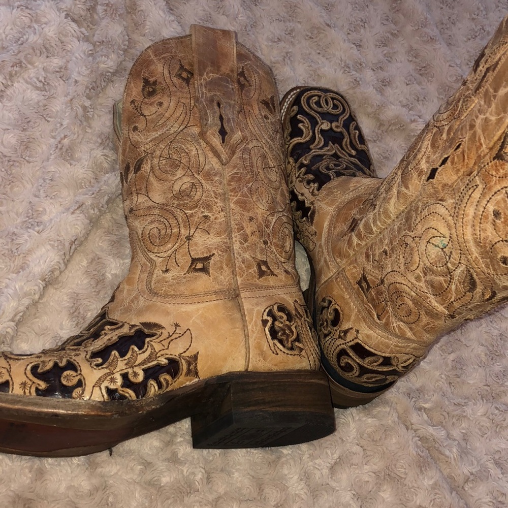 Corral boots - Picture 7 of 7